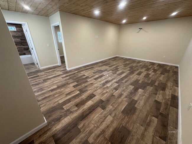 52836 Pine Cove Rd in Idyllwild, CA - Building Photo - Building Photo
