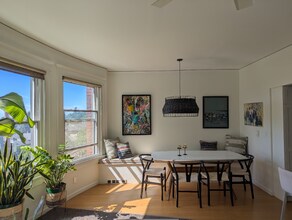 626 13th Ave E in Seattle, WA - Building Photo - Building Photo
