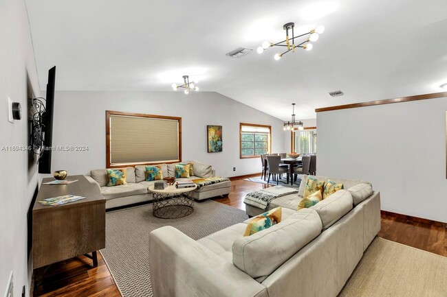 property at 815 Caraway Ct