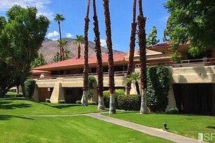 2860 N Los Felices, Unit 209 in Palm Springs, CA - Building Photo