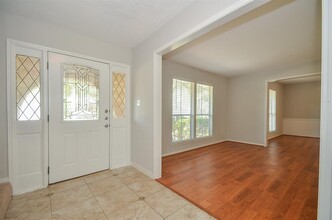 14106 Locke Ln in Houston, TX - Building Photo - Building Photo