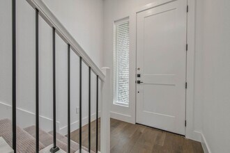 AVAILABLE FOR DECEMBER/JANUARY MOVE IN! Br in College Station, TX - Building Photo - Building Photo