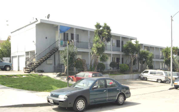 355 Parkman Ave in Los Angeles, CA - Building Photo - Building Photo