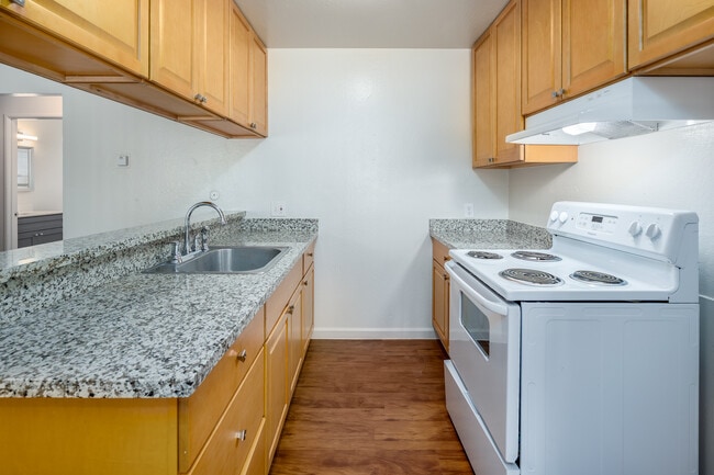 Shasta Glen Apartments