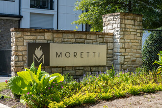 Moretti in Homewood, AL - Foto de edificio - Building Photo