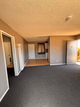 7126 Palo Alto Ave in Yucca Valley, CA - Building Photo - Building Photo