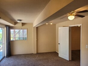 2395 Eastlake Dr, Unit apartment in Kelseyville, CA - Building Photo - Building Photo