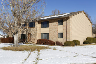 Vernon Park Apartments in Brighton, CO - Building Photo - Building Photo