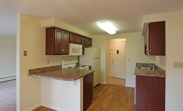 New Country Village Apartments in Cicero, NY - Foto de edificio - Interior Photo
