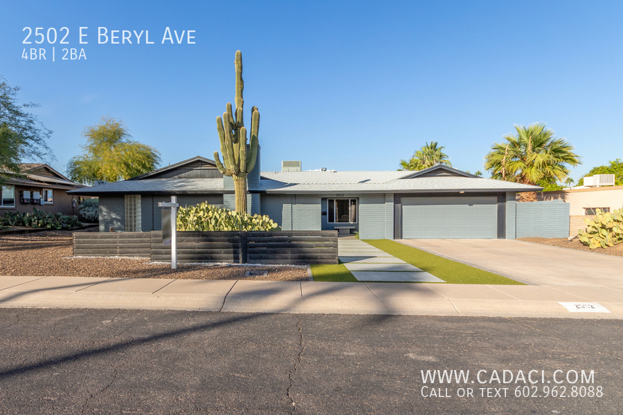 2502 E Beryl Ave in Phoenix, AZ - Foto de edificio