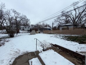 2806.5 Jackson St in Bellevue, NE - Foto de edificio - Building Photo