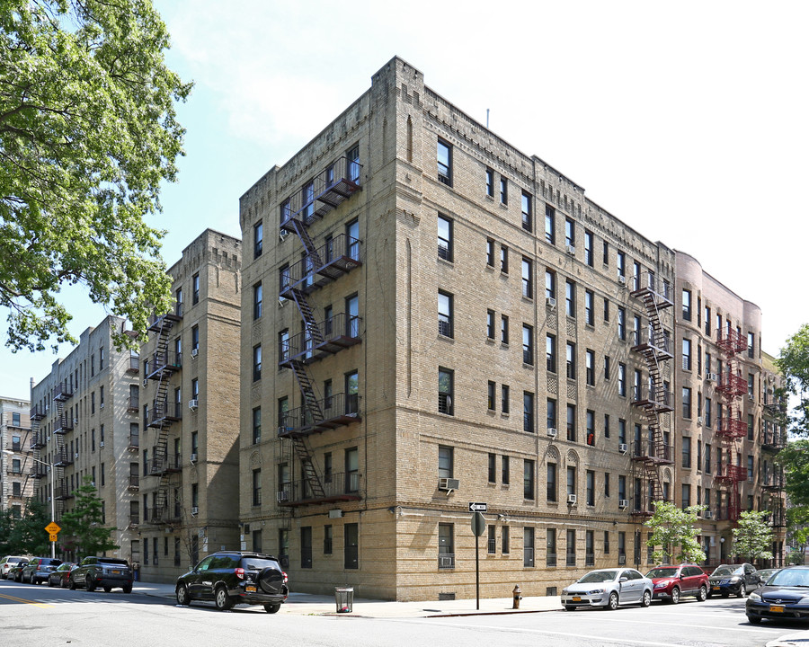 140-148 Bradhurst Ave in New York, NY - Foto de edificio