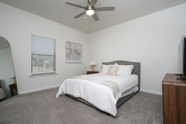 1074 Hoppas Ct in El Paso, TX - Building Photo - Building Photo