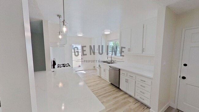 property at 4812 Marion Ave