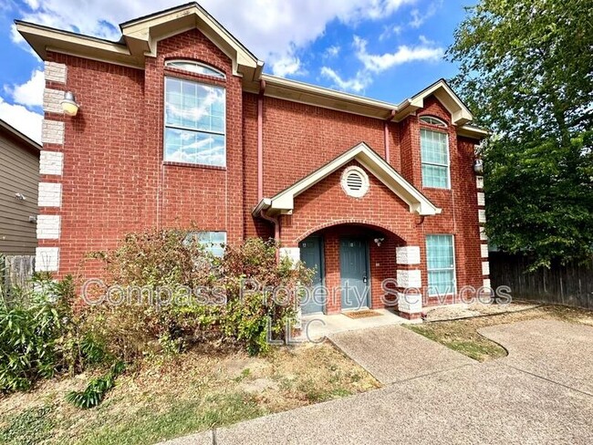 1916 S 15th St in Waco, TX - Building Photo - Building Photo