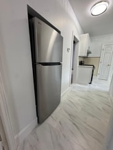 334 Midland Ave, Unit 2 in Saddle Brook, NJ - Foto de edificio - Building Photo