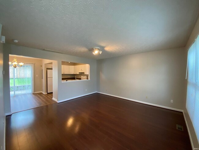 163 Willow Ct in Bloomington, IN - Building Photo - Building Photo