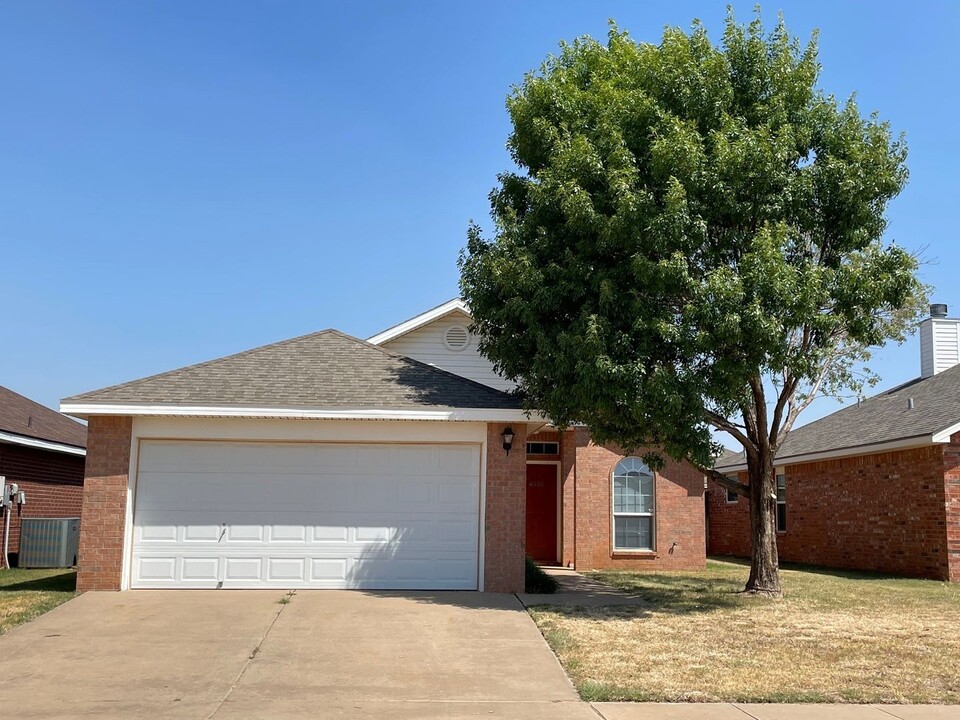 6510 90th St in Lubbock, TX - Building Photo