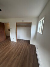 23769 Woods Creek Rd in Philomath, OR - Building Photo - Building Photo