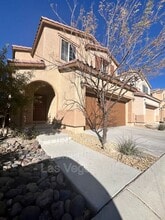 7638 Peaceful Trellis Dr in Las Vegas, NV - Building Photo - Building Photo