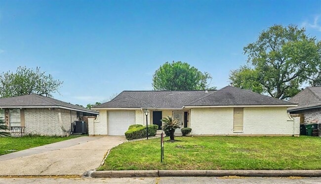 property at 7618 Deadwood Dr