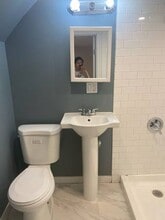 132 Phoenix St in Hempstead, NY - Building Photo - Building Photo