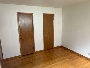 4715 W Wells St in Milwaukee, WI - Building Photo - Building Photo