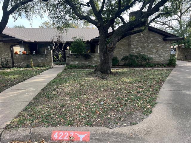 property at 4227 Altamesa Blvd