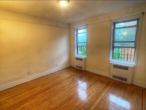 102 Albemarle Rd in Brooklyn, NY - Building Photo - Building Photo