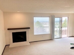 4511 Greenwood Ave N, Unit 7 in Seattle, WA - Foto de edificio - Building Photo