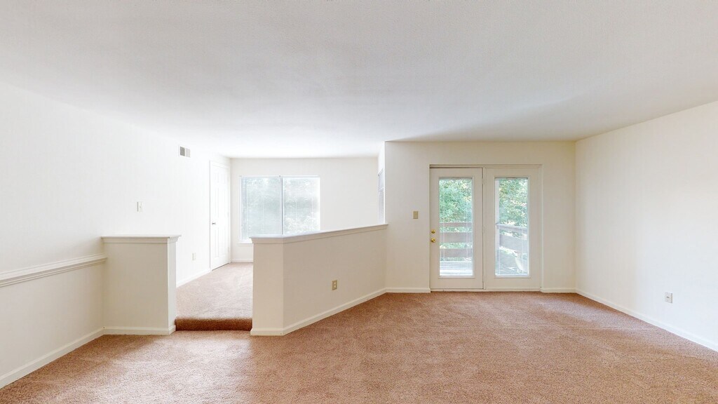 Waterside at Ironbridge Apartments in Chester, VA