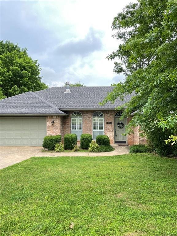 property at 1320 E Ash St