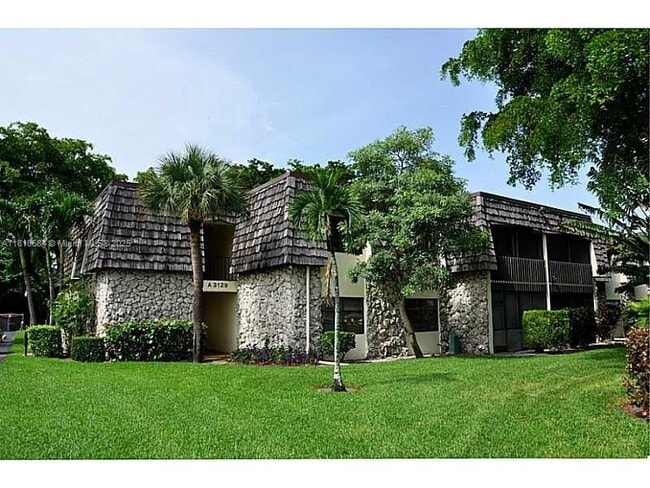 property at 3129 Oakland Shores Dr