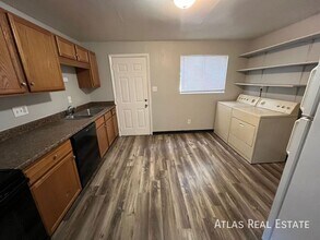 2707 N Chestnut St in Colorado Springs, CO - Building Photo - Building Photo