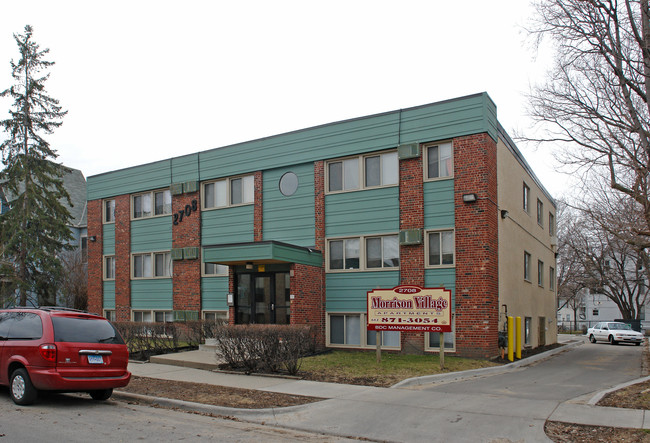 2708 Grand Ave S in Minneapolis, MN - Building Photo - Building Photo