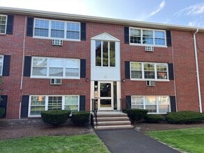 4 Tara Dr in Weymouth, MA - Building Photo - Building Photo