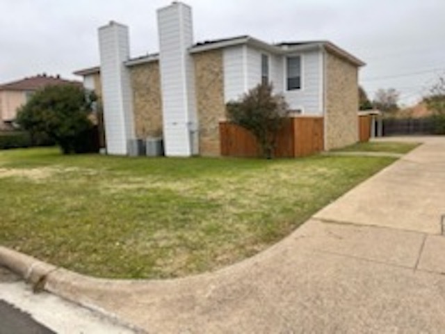 property at 5512 Lewis Ct