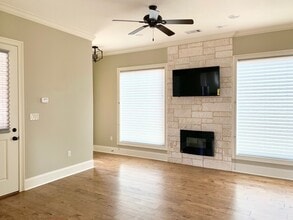 2807 Village Meadow Cv in Jonesboro, AR - Building Photo - Building Photo
