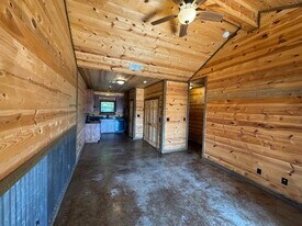 305 Rocking M Rd in Kyle, TX - Building Photo