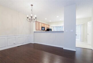 790 Celeste Ln in Atlanta, GA - Building Photo - Building Photo