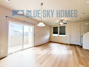 2312 E Spice Lp in Nampa, ID - Building Photo - Building Photo