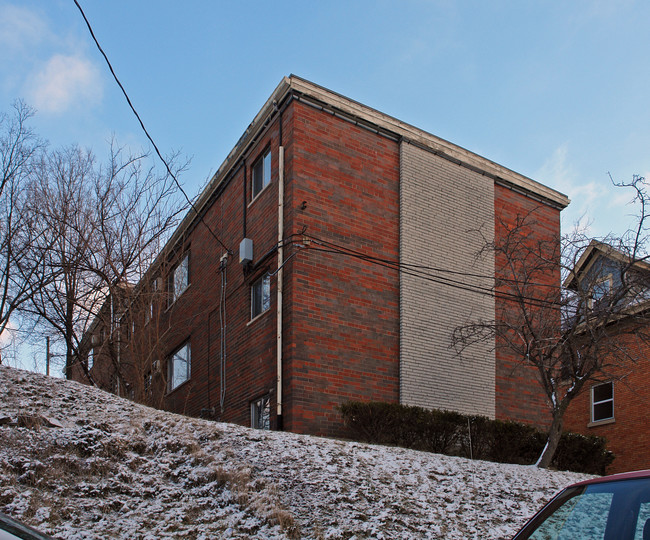 Atkinson Apartments in Cincinnati, OH - Building Photo - Building Photo