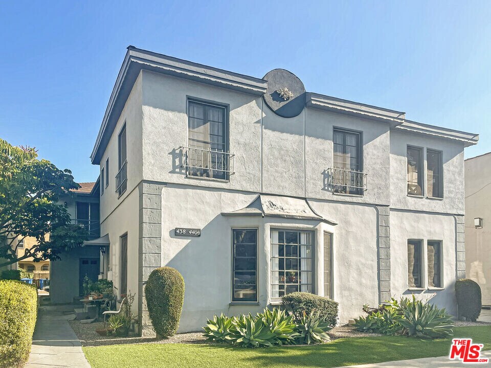 440 N Spaulding Ave in Los Angeles, CA - Building Photo