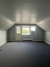 437 W Park Ave in Long Beach, NY - Building Photo - Building Photo