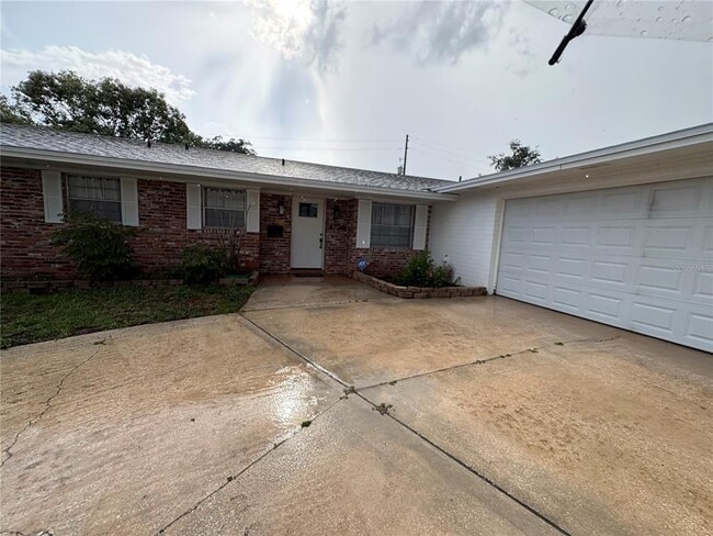 property at 4704 Telfair Dr