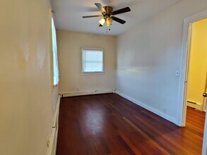 175 Concord Ave, Unit 1 in Cambridge, MA - Foto de edificio - Building Photo