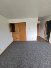 6406 W Lincoln Ave in West Allis, WI - Building Photo - Building Photo