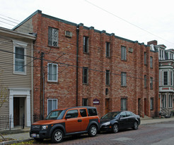 Oregon Mews in Cincinnati, OH - Building Photo