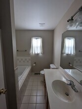 2242 Walnut St in Allentown, PA - Building Photo - Building Photo