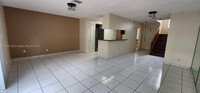 11061 SW 152nd Ct in Miami, FL - Foto de edificio - Building Photo